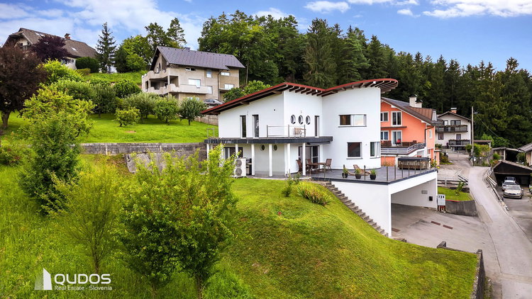Lokacija: Ljubljana okolica, Škofljica
