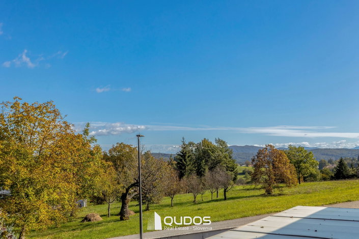 Lokacija: Ljubljana okolica, Škofljica, Smrjene