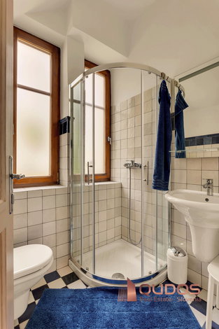 Lokacija: Ljubljana mesto, Šiška, Zg. Šiška