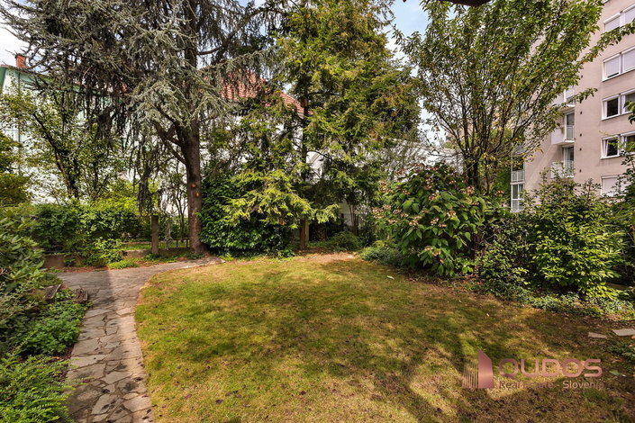 Lokacija: Ljubljana mesto, Šiška, Zg. Šiška