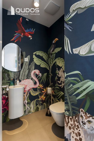 Lokacija: Ljubljana mesto, Vič-Rudnik, Rožna dolina