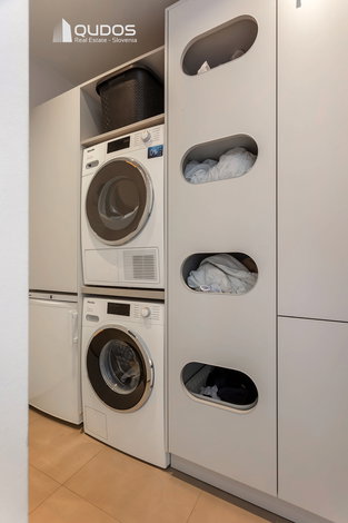 Lokacija: Ljubljana mesto, Vič-Rudnik, Rožna dolina