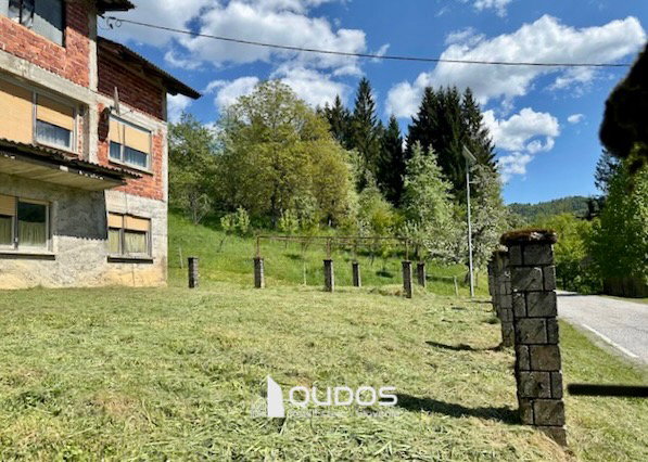 Lokacija: Jugovzhodna Slovenija, Loški Potok, Podplanina