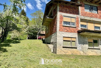 Lokacija: Jugovzhodna Slovenija, Loški Potok, Podplanina