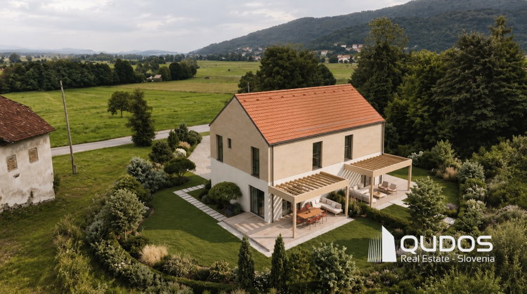 Lokacija: Ljubljana okolica, Borovnica, Dol pri Borovnici