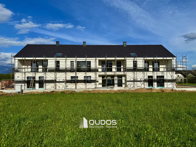 Lokacija: Gorenjska, Kranj, Zgornje Bitnje