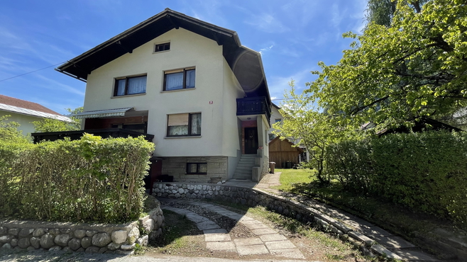 Mojstrana - Detached house surrounded by nature with beautiful views