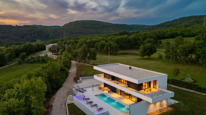 Exclusive 5-star villa near Grožnjan
