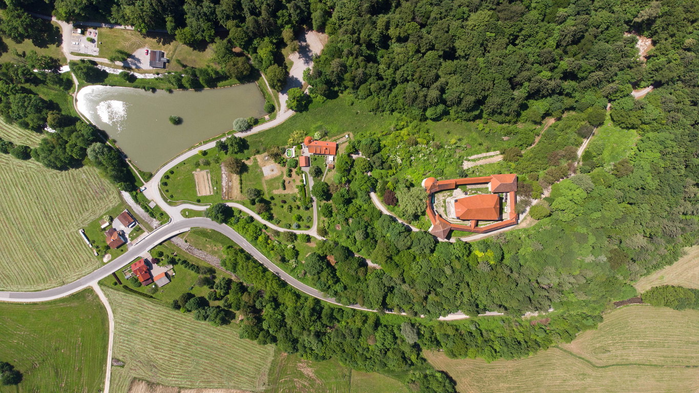 dji-0028uio6y9jx-4000x2250