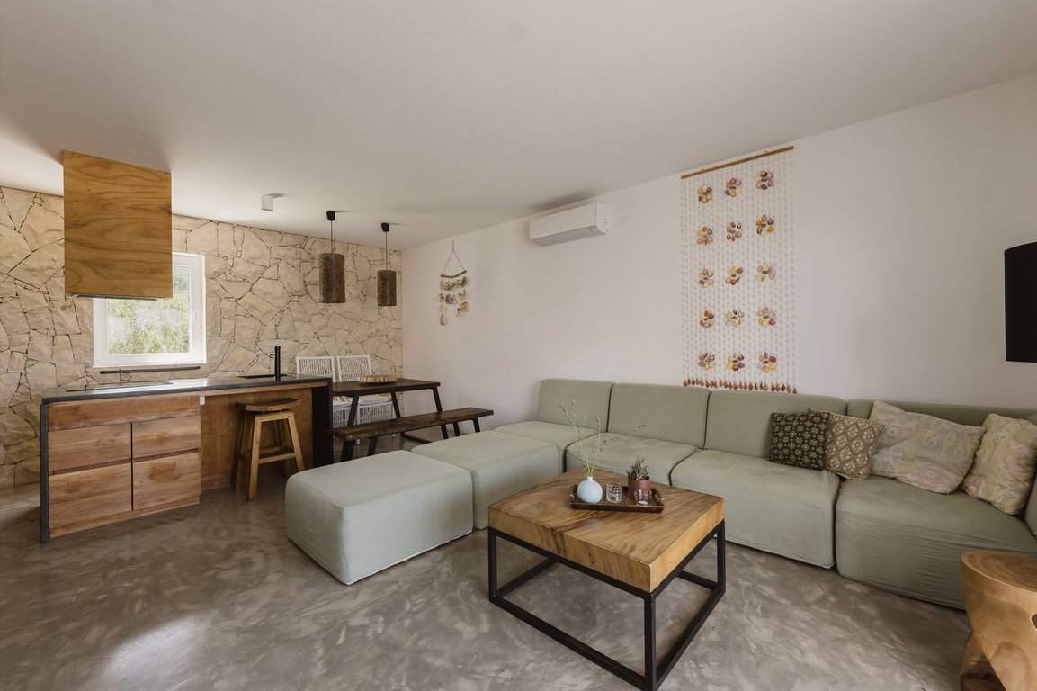 susak-3wjowbb9q-5999x3998