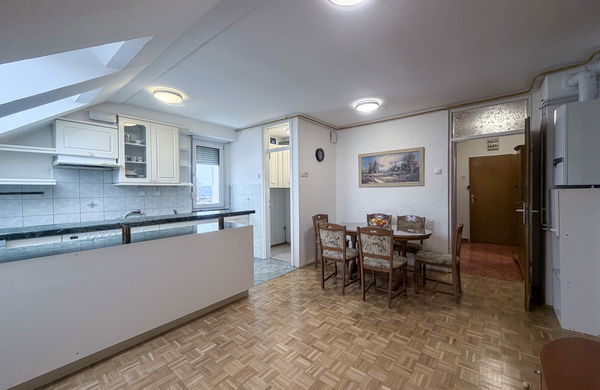 Lokacija: Podravska, Maribor, Pobrežje