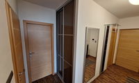 Location: Ljubljana City, Bežigrad, Bratovševa ploščad