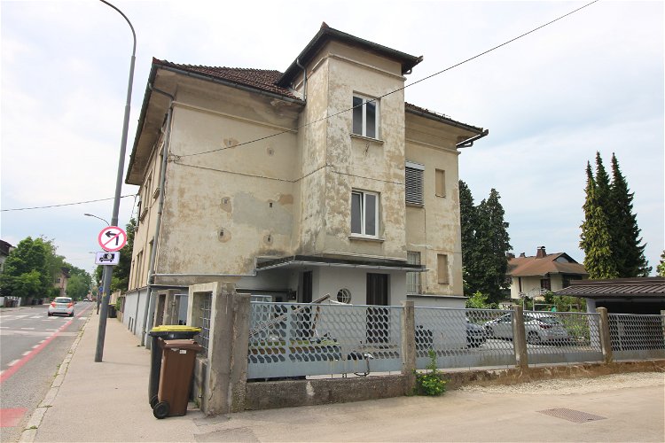Location: Любляна, Bežigrad, Bežigrad