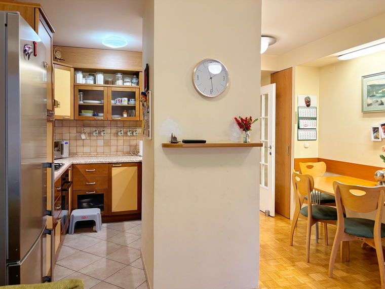 Lokacija: Ljubljana mesto, Bežigrad, Zupančičeva jama