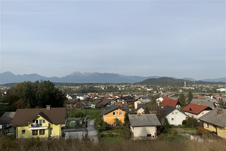 Lokacija: Ljubljana okolica, Medvode, Vaše