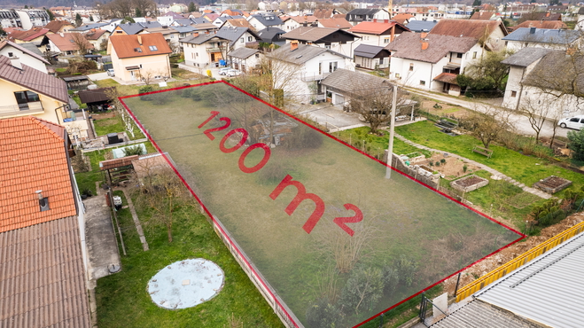 Lokacija: Ljubljana mesto, Moste-Polje, Polje