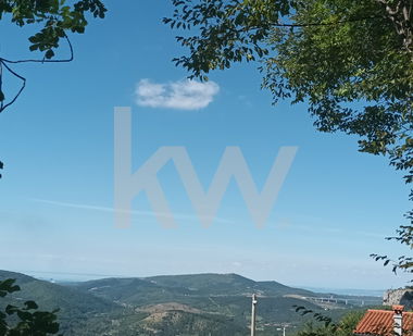 Lokacija: Obalno - kraška, Koper, Podpeč