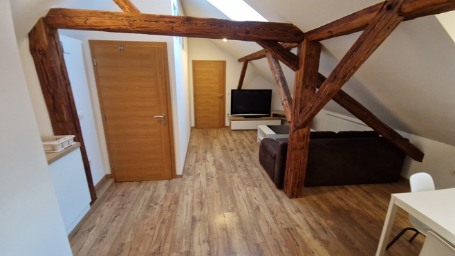 Lokacija: Savinjska, Laško