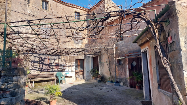 Lokacija: Obalno - kraška, Piran, Nova vas nad Dragonjo