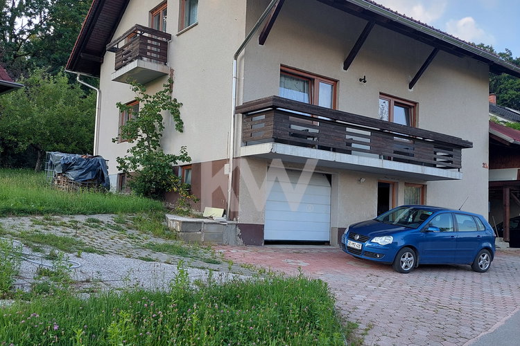 Ubicación: Savinjska, Velenje, Laze