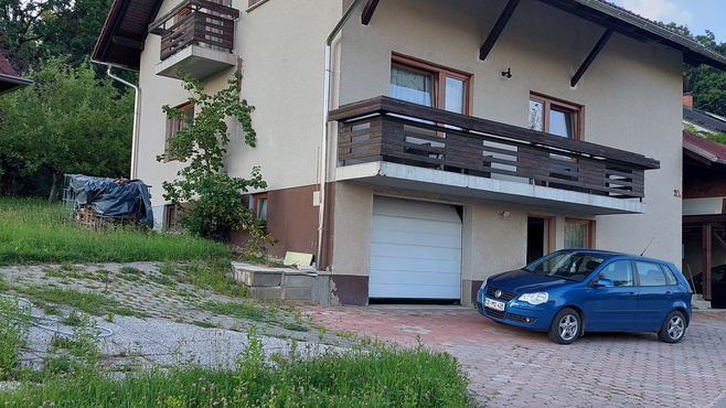 Lokacija: Savinjska, Velenje, Laze