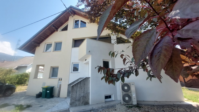 Lokacija: Gorenjska, Radovljica, Radovljica