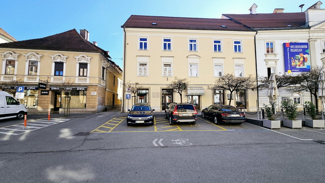 Lokacija: Savinjska, Celje, Center