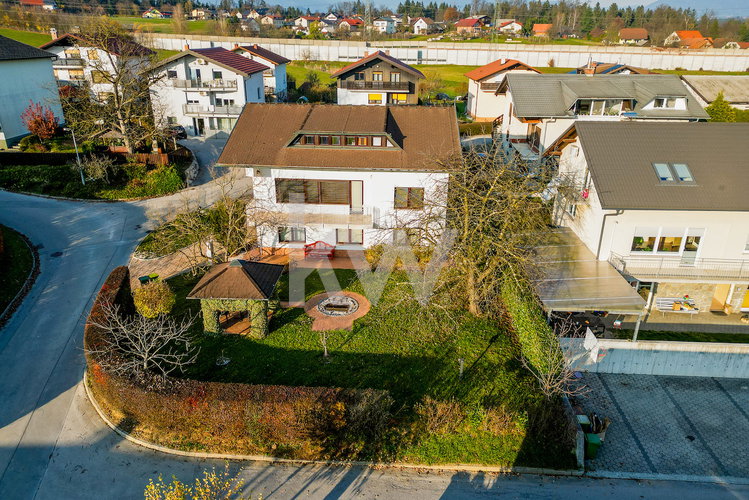 Ubicación: Savinjska, Celje, Ostrožno