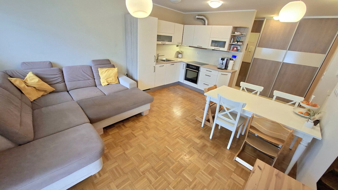 Lokacija: Savinjska, Celje, Celje