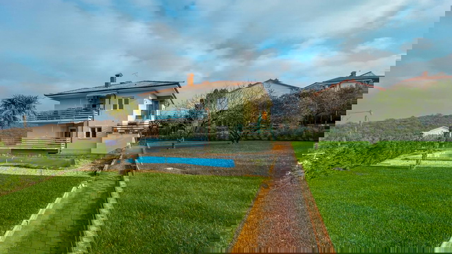 Lokacija: Obalno - kraška, Koper, Zgornje Škofije