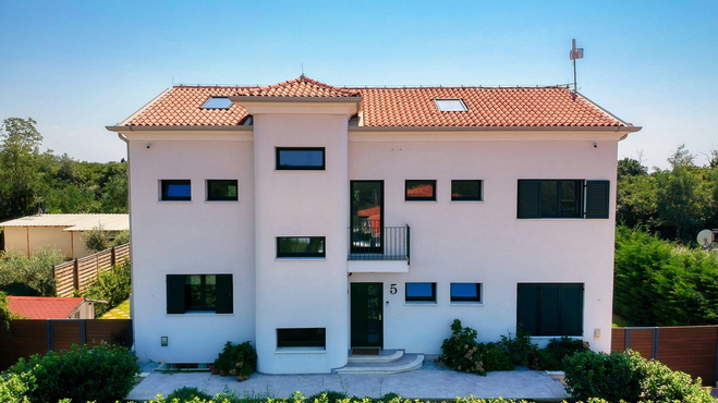 Lokacija: Hrvaška, Istarska županija, Umag, Murine