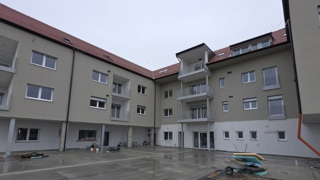 Lokacija: Pomurska, Apače, Apače