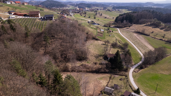 Lokacija: Savinjska, Celje, Šmartno v Rožni Dolini