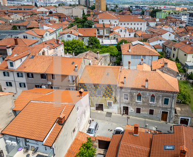 Lokacija: Obalno - kraška, Koper, Center