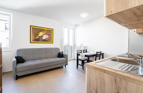 Obalno - kraška, Izola, Oddaja, Stanovanje, Garsonjera, 33.3 m<sup>2</sup>, 2013