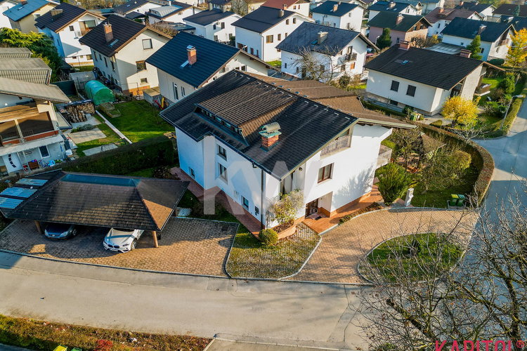 Location: Savinjska, Celje, Ostrožno