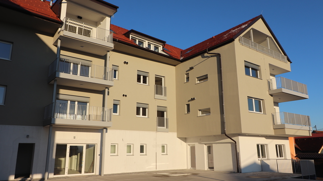 Lokacija: Pomurska, Apače, Apače