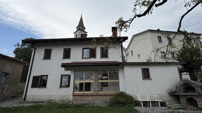 Lokacija: Goriška, Kanal ob Soči, Kal nad Kanalom