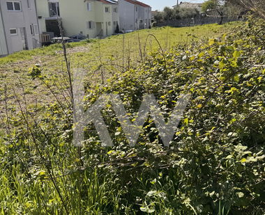 Lokacija: Obalno - kraška, Koper, Hrvatini