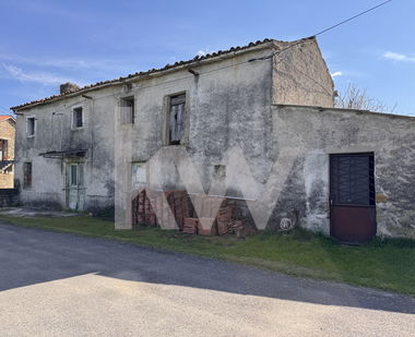Lokacija: Obalno - kraška, Koper, Brezovica pri Gradinu