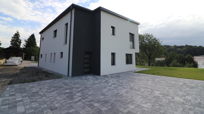 Lokacija: Podravska, Ptuj, Grajena