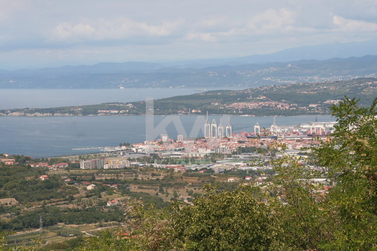 Location: Obalno - kraška, Koper, Šmarje