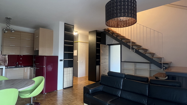 Lokacija: Notranjsko - kraška, Postojna, Postojna