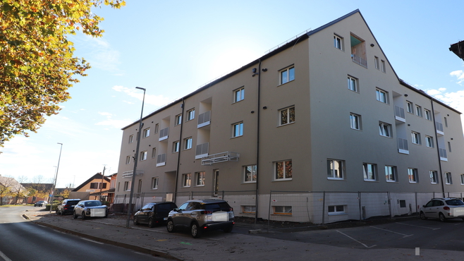 Lokacija: Pomurska, Apače, Apače