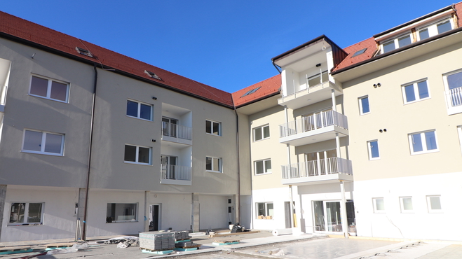 Lokacija: Pomurska, Apače, Apače