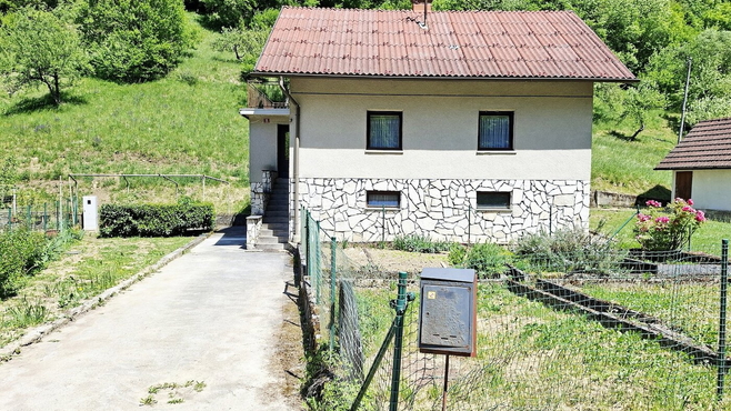 Lokacija: Savinjska, Laško, Lahomno