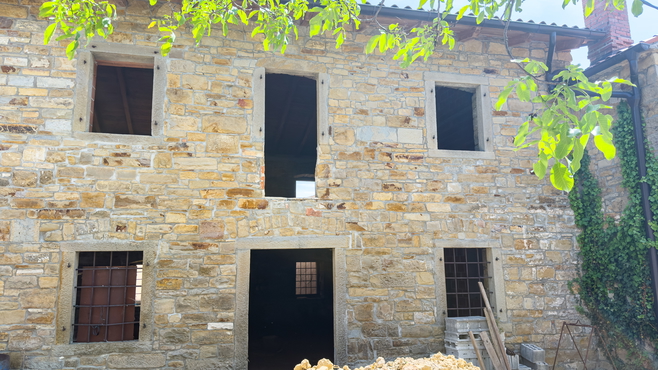 Lokacija: Obalno - kraška, Piran, Nova vas nad Dragonjo