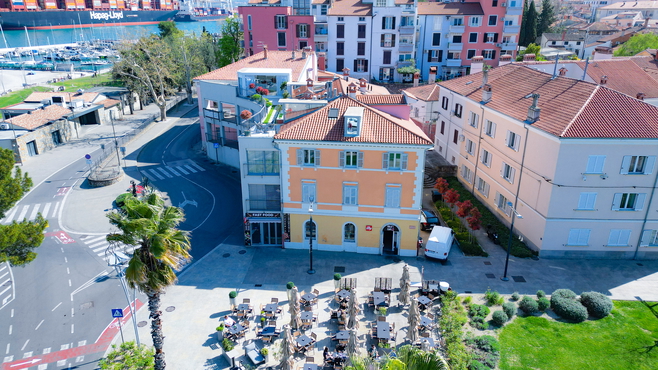 Lokacija: Obalno - kraška, Koper, Center