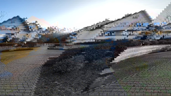 Lokacija: Ljubljana mesto, Vič-Rudnik, Brdo