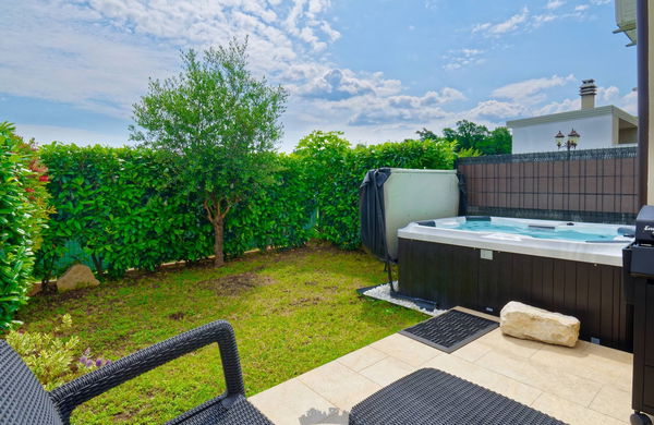 Lokacija: Hrvaška, Istarska županija, Novigrad